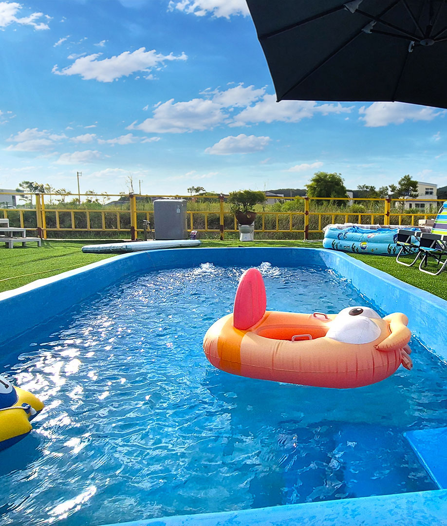 Outdoor public pool